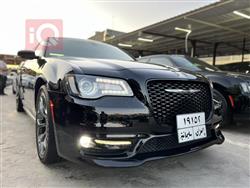 کرایسلەر 300